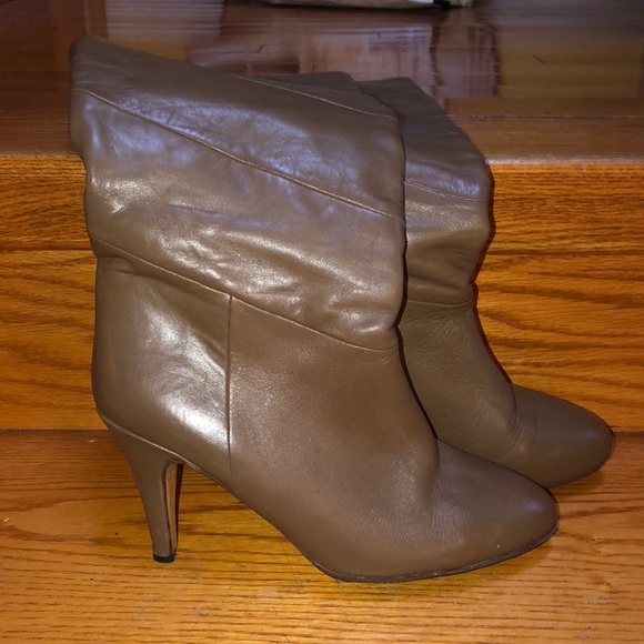 Vintage BATA leather boots - Picture 2 of 4